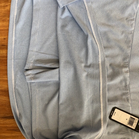 Izod Golf Skort - Picture 4 of 6